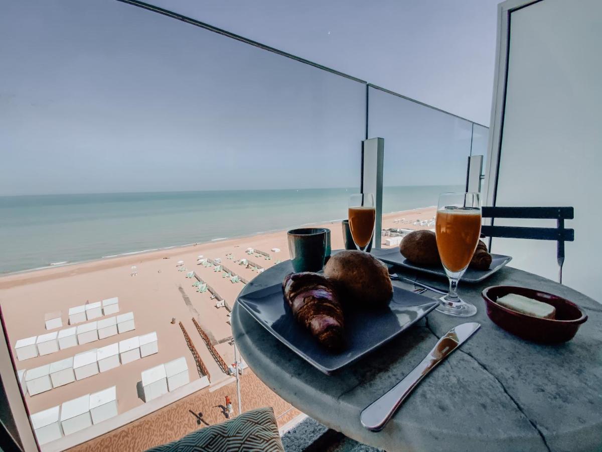 Genieten Van De Vlaamse Kust Met Prachtig Zeezicht De Haan Bagian luar foto