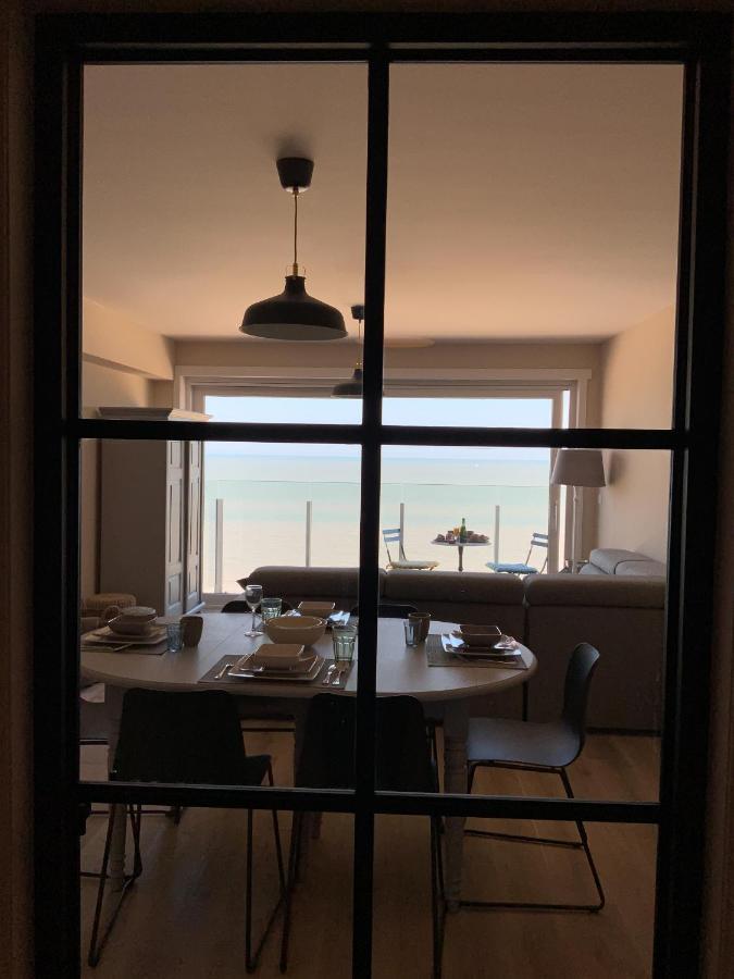 Genieten Van De Vlaamse Kust Met Prachtig Zeezicht De Haan Bagian luar foto