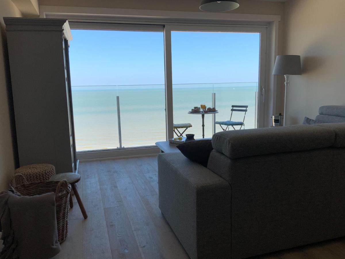 Genieten Van De Vlaamse Kust Met Prachtig Zeezicht De Haan Bagian luar foto
